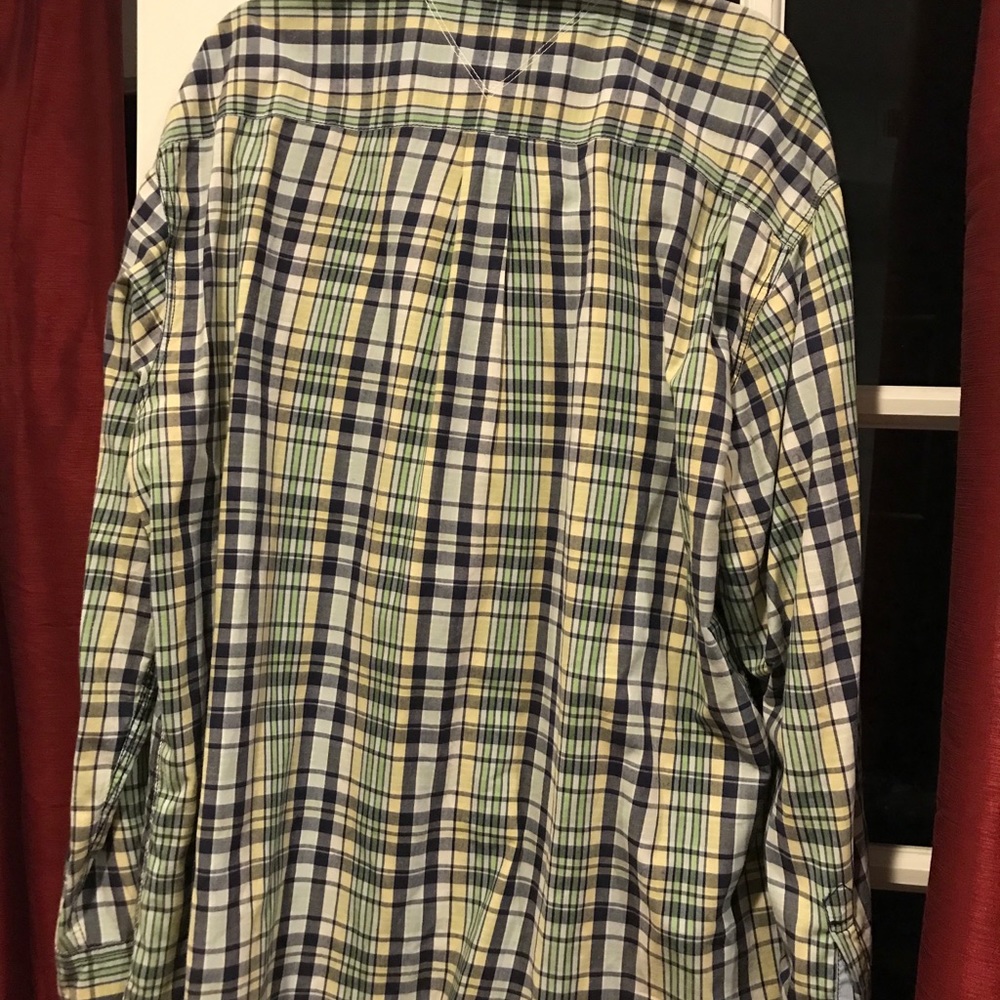 Tommy Hilfiger shirt - Picture 3 of 3